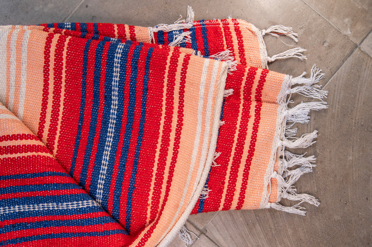 Manta mexicana para playa o picnic.